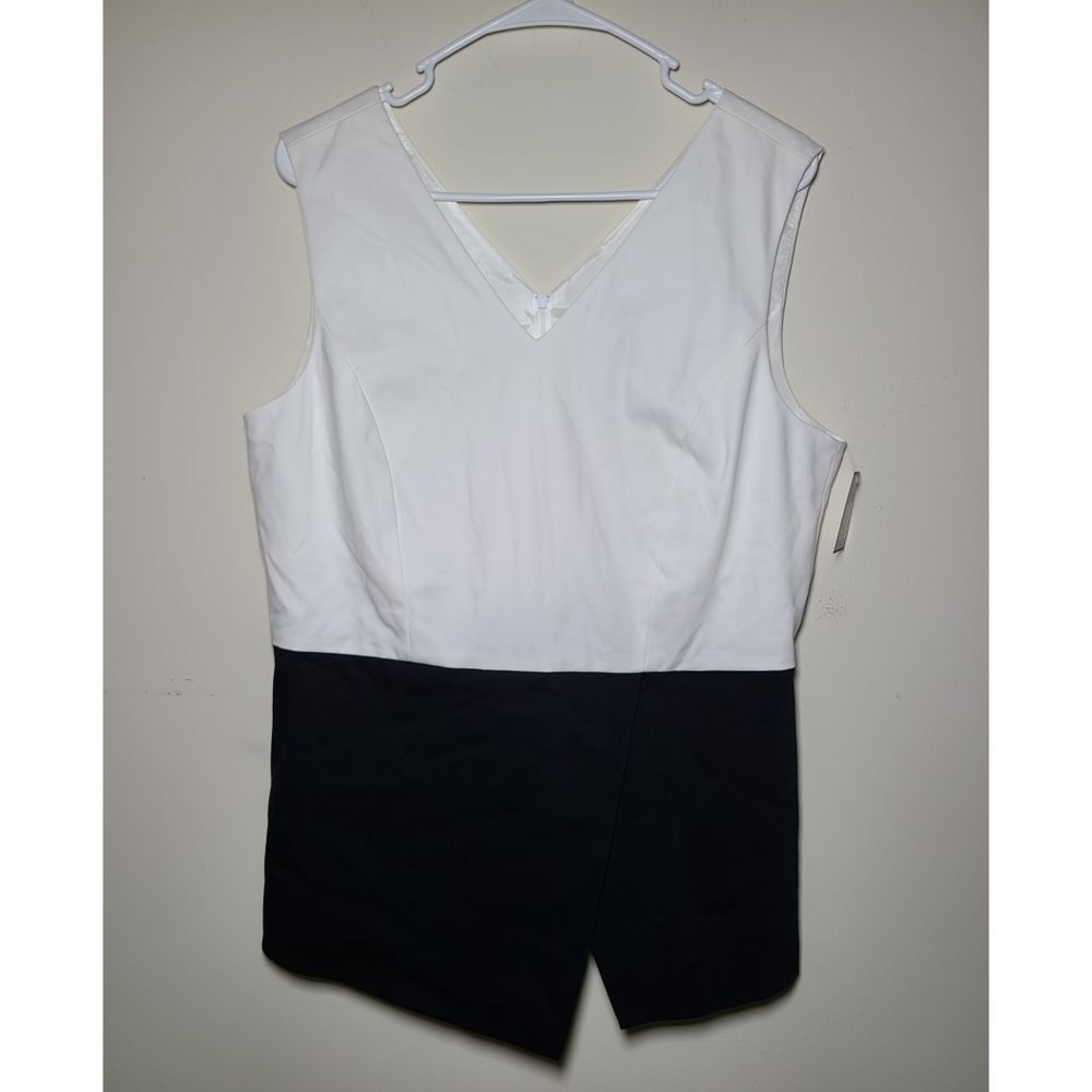 NWT|Doncaster Asymmetrical Black & White Sleeveless V-Neck Dress Top, 12